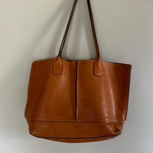 Frye tote